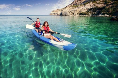 greece-sports-canoeing-1-1920